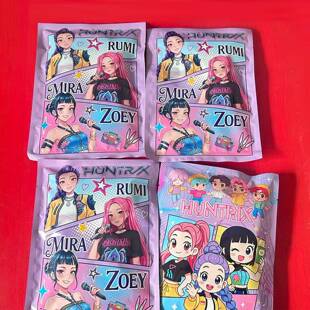 新款kpop猎魔女团文具盲袋咕卡贴纸徽章挂件儿童抽抽盲袋一大包