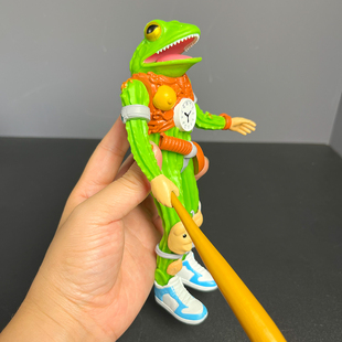 仙人掌青蛙怪vs宇宙木棍人外国山海经新款大决战手办带武器可动版