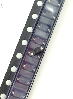 1N4148W 丝印T4 全新原装 1206体积贴片开关二极管IN4148W SOD123