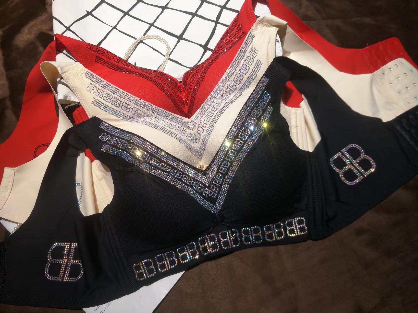 黑色大红色无钢圈 宽带 聚拢 中厚杯 亮钻内衣 女士文胸 带钻胸罩