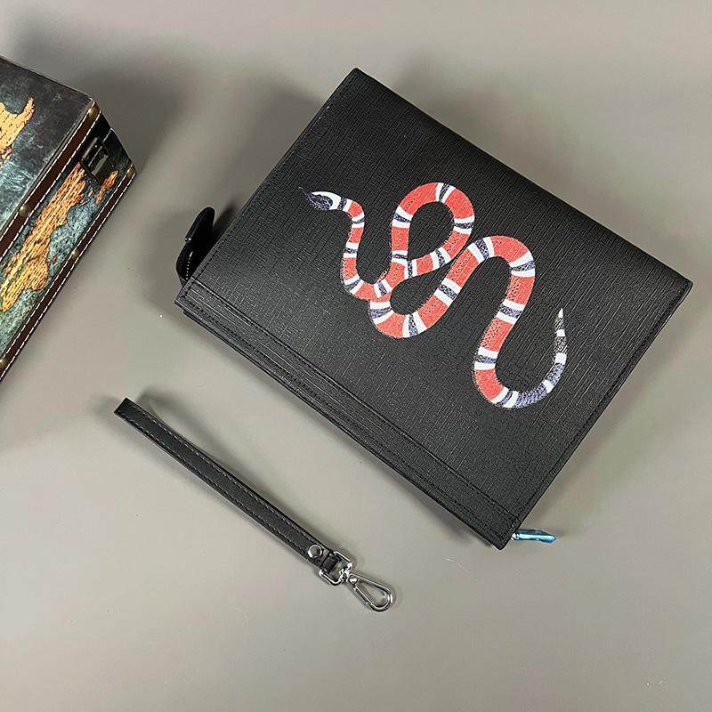 新款潮男蜜蜂手包男士大容量防水定型手拿包轻奢商务信封包手提包