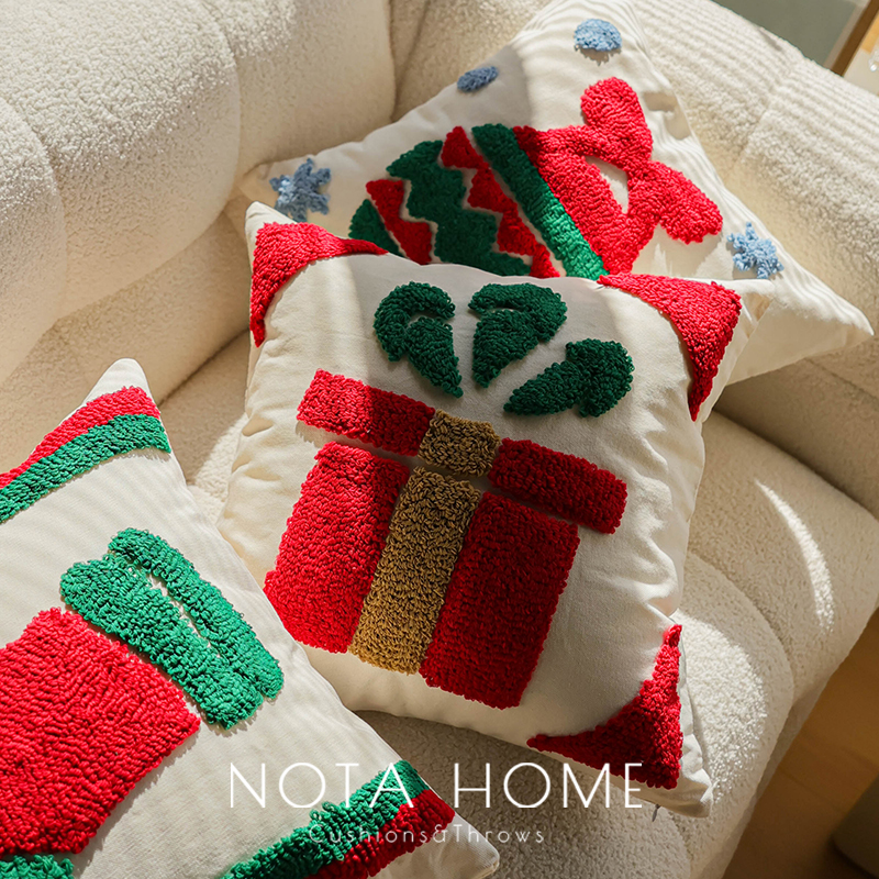 圣诞节抱枕红色节日喜庆靠枕