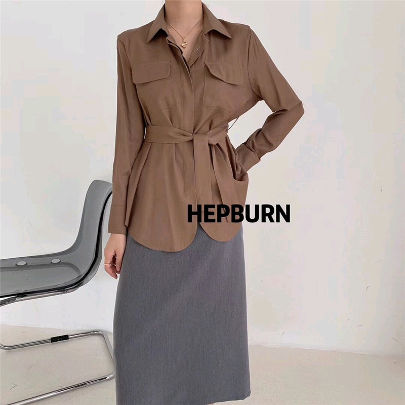 2019秋季新品气质双口袋配腰带翻领长袖衬衫女生打底上衣显瘦百搭在类目 女装/女士精品, 衬衫中 - 来自Buy2taobao.com提供专业的淘宝代购服务