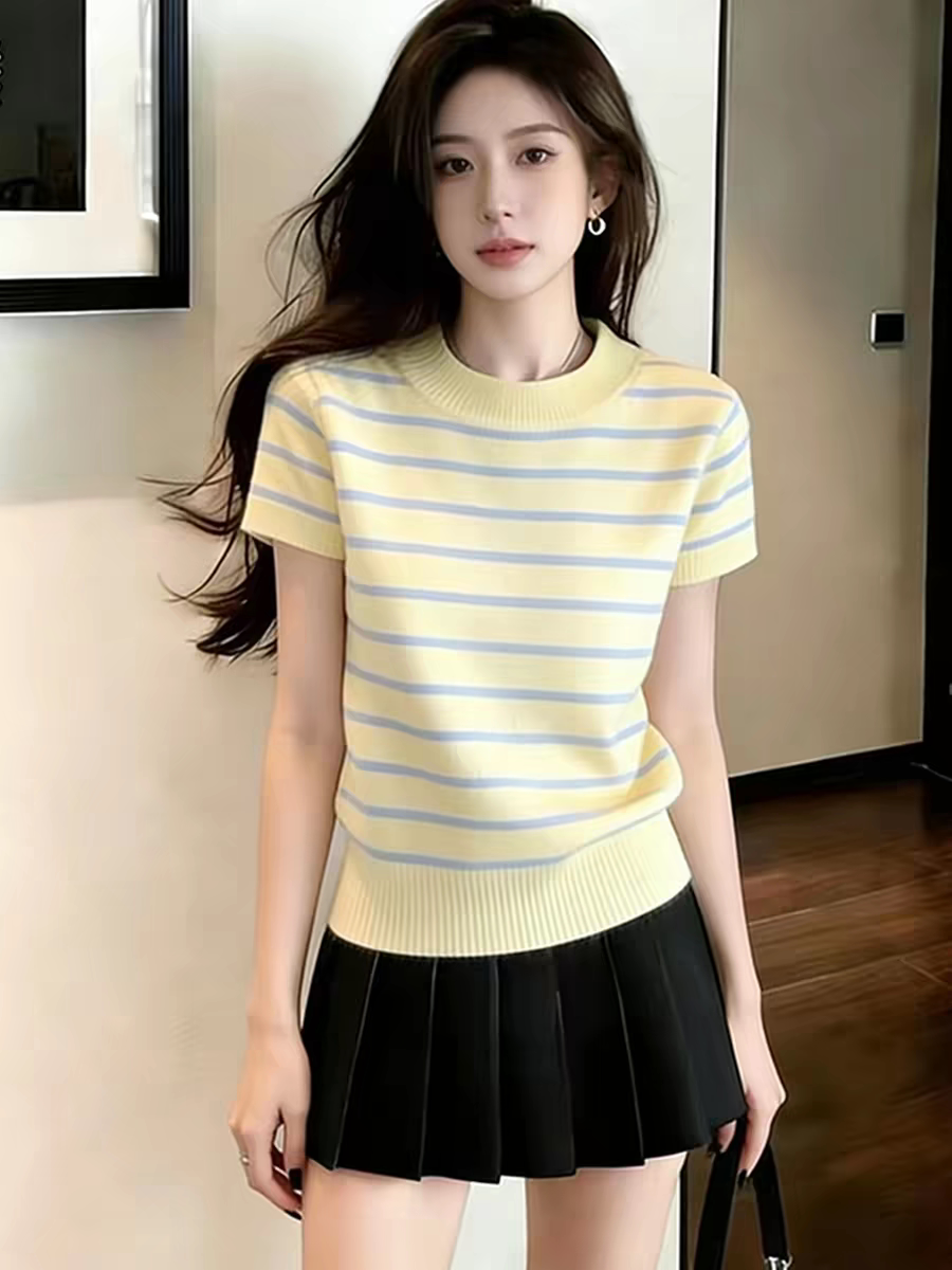 夏季条纹短袖套头显瘦针织衫女