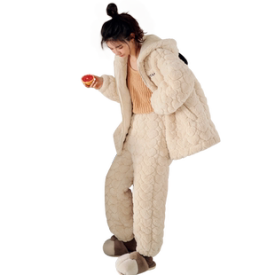 贝妍睡衣女冬季新款加厚珊瑚绒夹棉家居服可爱连帽女保暖棉袄套装