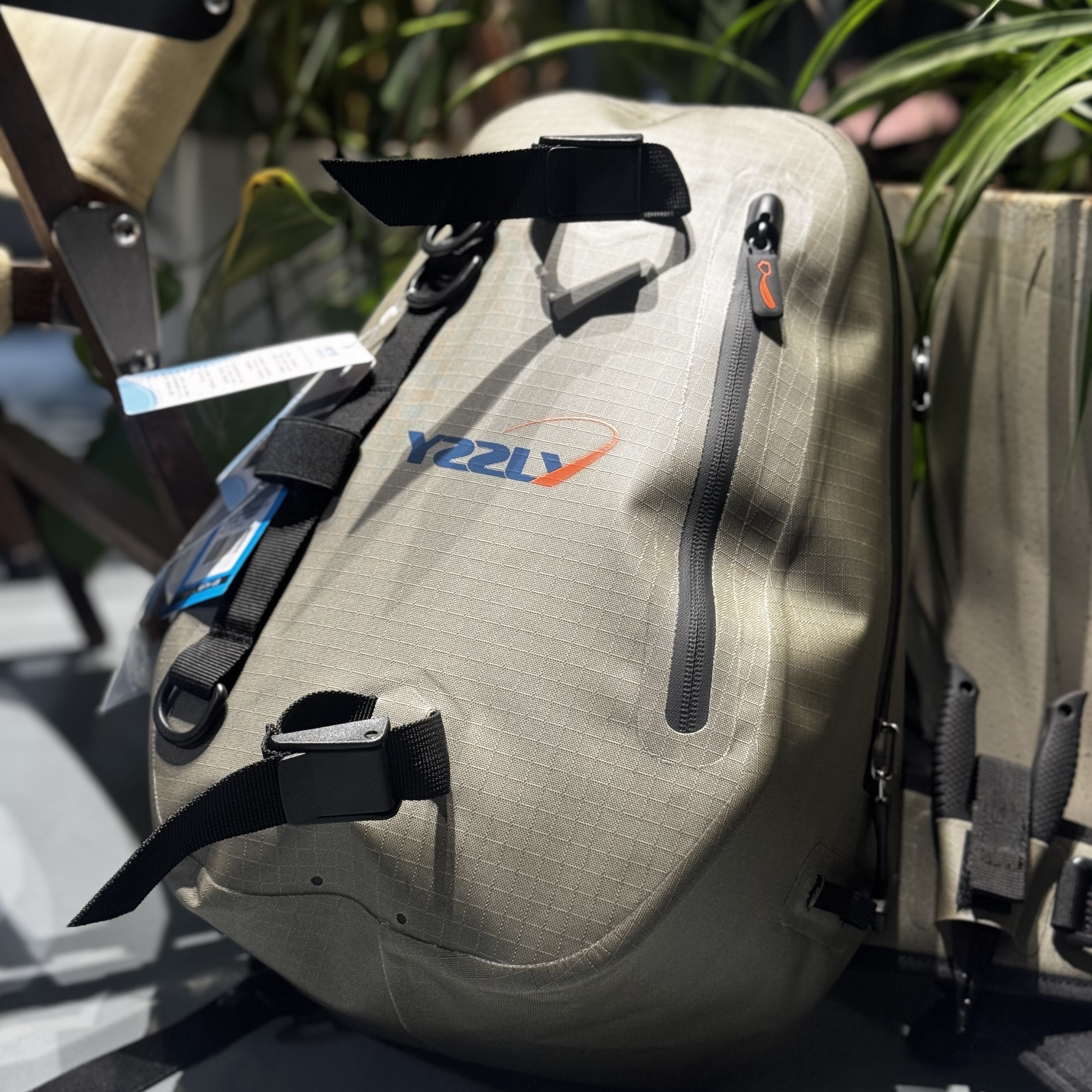 YZZLY气密防水包多功能钓鱼包