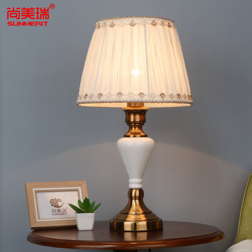 古典陶瓷LED布艺床头台灯