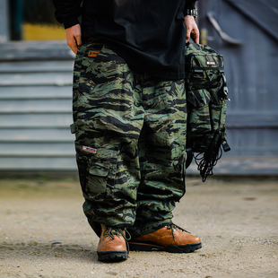 型秋冬男女款 宽松肥大版 长裤 Acusa街头虎纹迷彩嘻哈滑板多袋工装