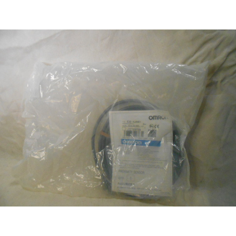 OMRON E2EX2ME1 PROXIMITY SWITCH NEW IN BOX