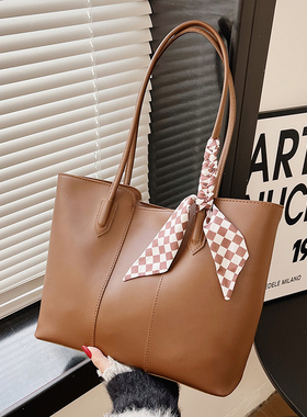 高级感大包包女2024新款潮时尚大容量单肩腋下包复百搭通勤托特包