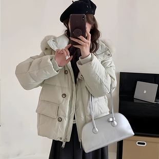 带毛领连帽白鸭绒保暖羽绒服女冬秋新款短款时尚百搭显瘦纽扣外套