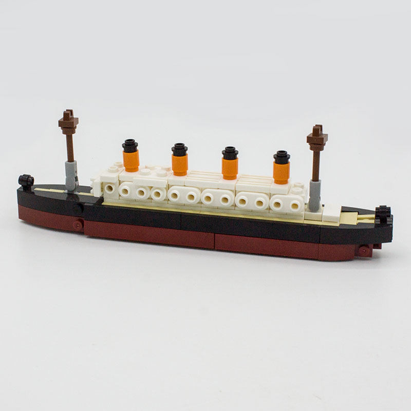 迷你泰坦尼克MOC积木小型船舰摆件游船拼装模型国产网红益智女孩