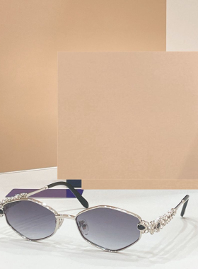 男女通用潮酷百搭遮阳墨镜