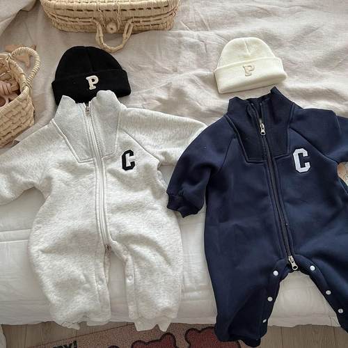 婴儿春秋季加绒韩版休闲字母爬服