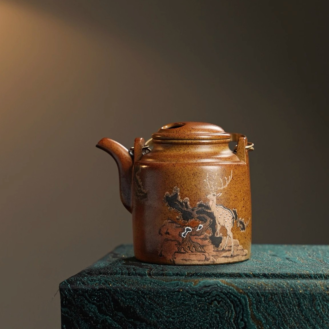 宜兴紫砂壶询价【牛盖洋桶壶慕古300cc】精品家用泡茶壶创意设计