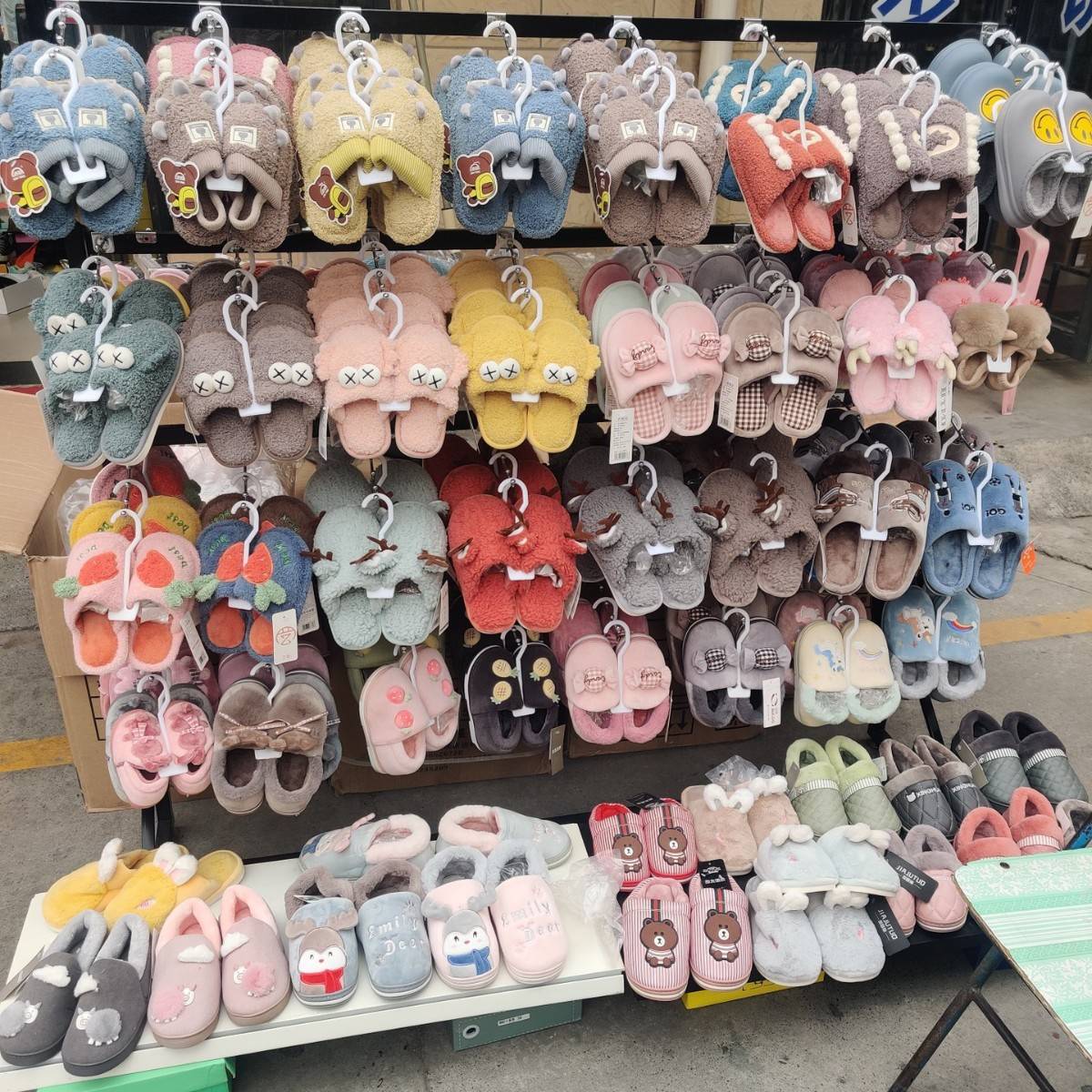 拖鞋货架展示架店铺袜子挂架落地