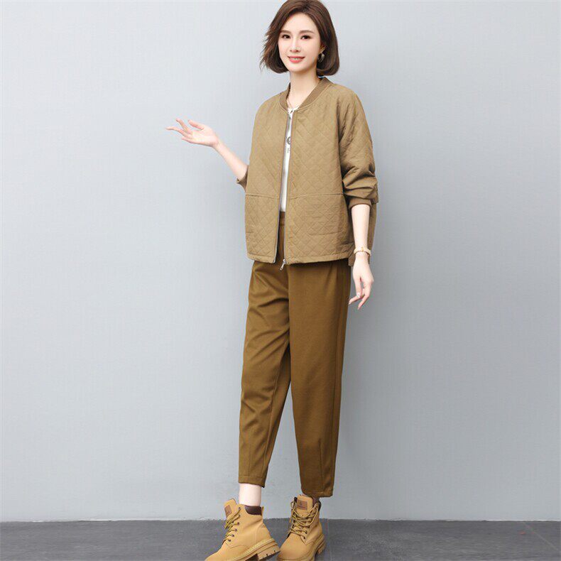 妈妈外套绿色卫衣小衫2025春秋新款中年女士时尚休闲薄款夹克上衣