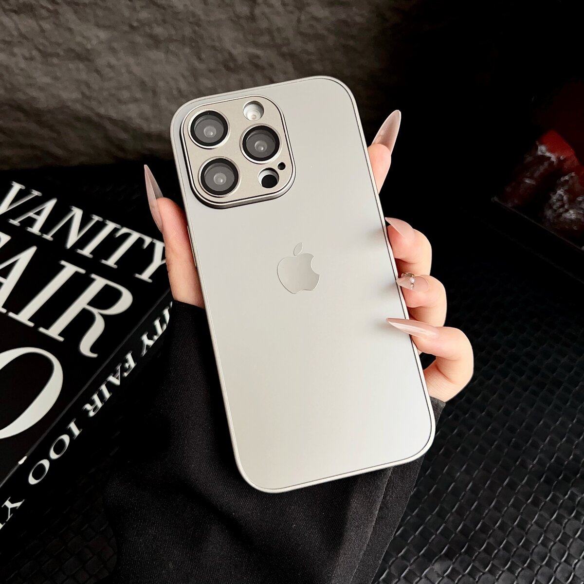 适用苹果17/16/15/14/13一体金属镜头超薄肤感磨砂壳iPhone16promax手机壳保护套