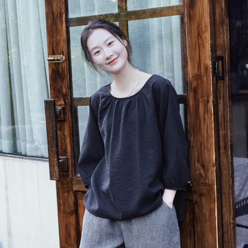雨文她城  简约七分灯笼袖桑蚕丝衬衫女宽松套头黑色气质上衣