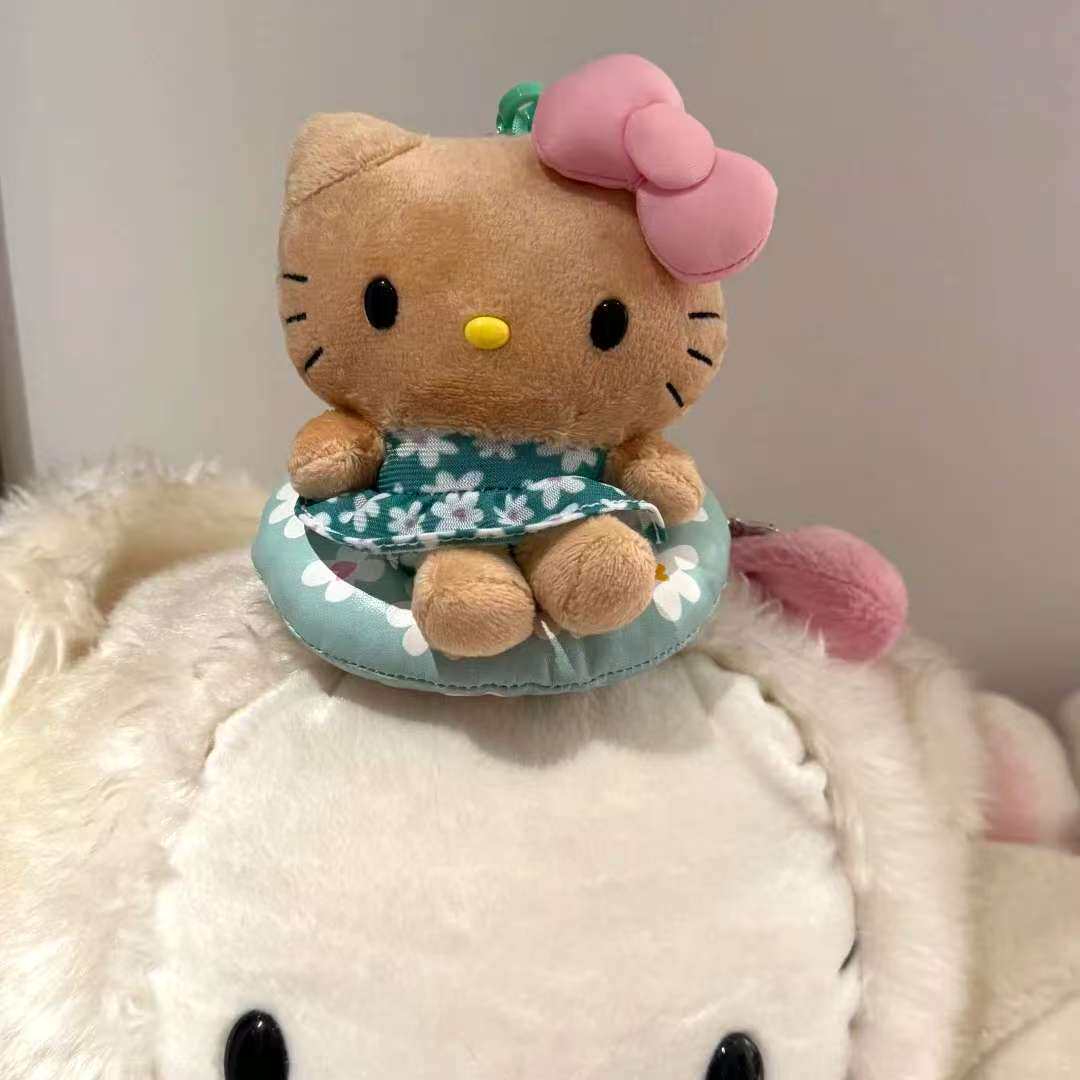 新款夏威夷毛绒黑皮kitty玩偶包包挂件钥匙扣书包可爱小公仔挂饰