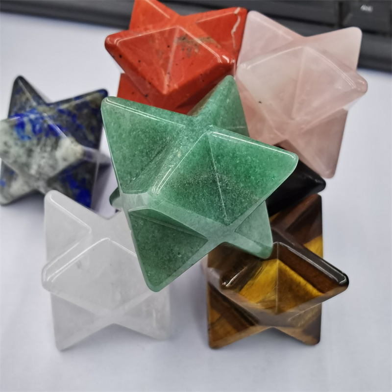 欧美水晶东陵玉粉晶梅尔卡巴摆件