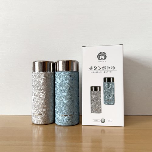 日本纯钛保温杯小巧便携多彩钛杯
