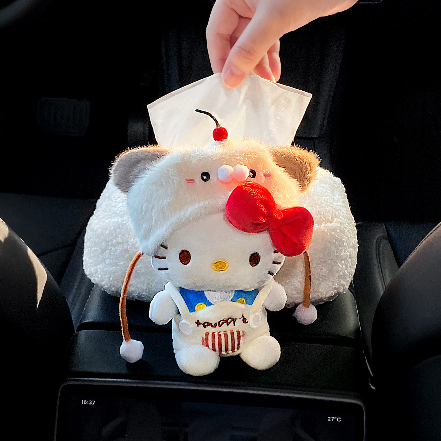 可爱Hellokitty车载纸巾盒扶手箱座式高颜值纸巾包汽车内饰用品女