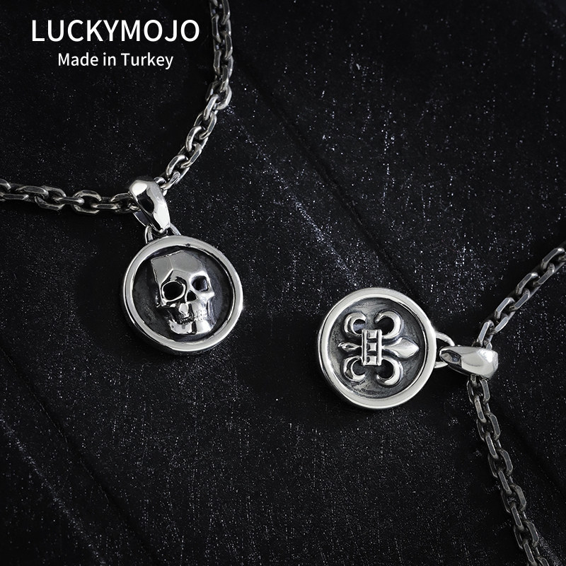 S925纯银骷髅头吊坠男款复古圆牌项坠女小众设计高级感挂坠项链坠