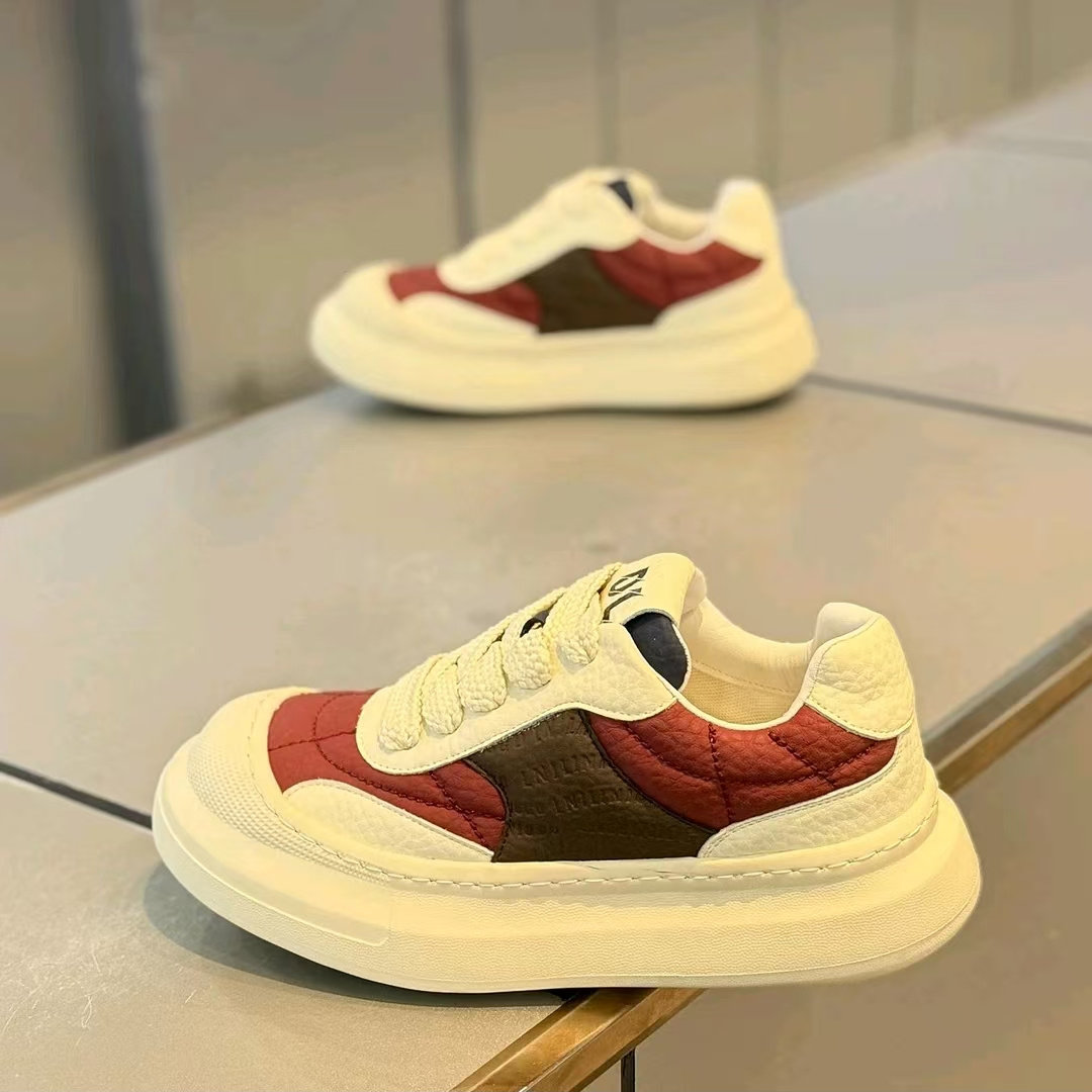 欧洲站男鞋冬季潮牌百搭皮面休闲板鞋青少年小白运动潮鞋2025新款,流行男鞋,休闲板鞋,淘宝优惠券,粉丝福利购,淘宝优惠卷