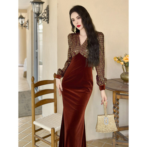 V领长款丝绒包臀鱼尾裙