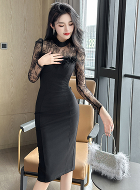 入秋黑色蕾丝拼接连衣裙高贵气质羽毛半高领裙子打底长袖包臀长裙
