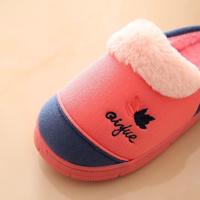 Chaussons enfants en autre pour hiver - semelle fond composite - Ref 1035974 Image 4