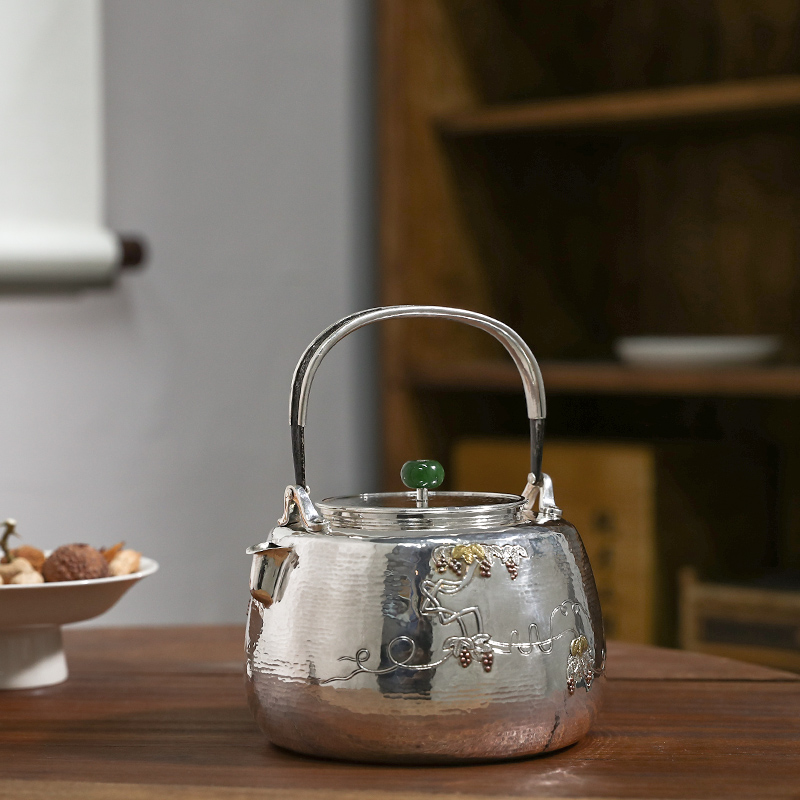 纯手工一张打日式刻花腾达银壶