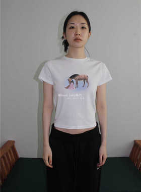 韩代潮牌attends短款JENNIE金智妮动物马印花可爱辣妹风 短袖T恤