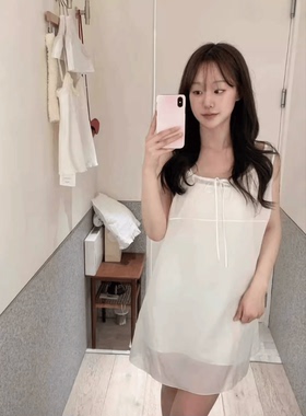 韩代潮牌tannat气质甜美显瘦背心裙连衣裙两件套白色连衣裙上衣