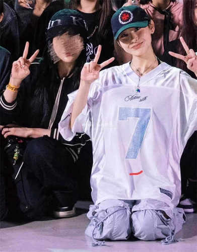 直邮正品姜涩琪情侣装短袖男女款