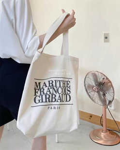 韩代潮牌MARITHE FRANCOIS GIRBAUD车静媛同款字母帆布单肩包ins