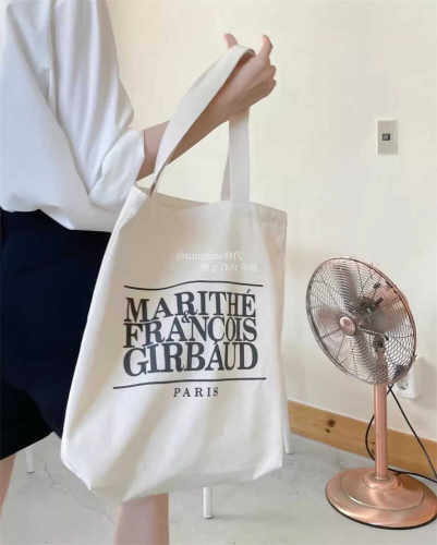 直邮正品手提字母帆布单肩包
