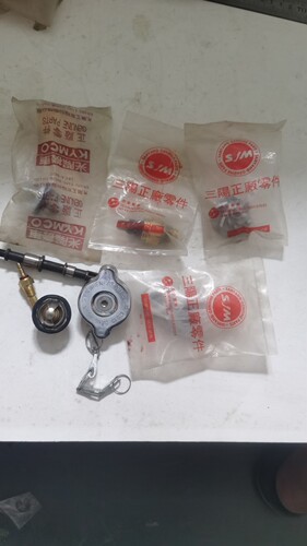 适用本天水冷大沙大白鲨风速CH125水泵盖轴风叶水封水箱盖感应器