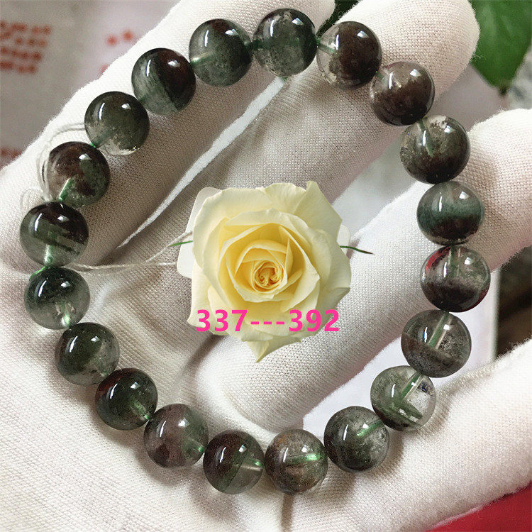 巴西天然水晶绿幽灵千层山