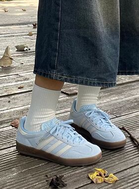adidas originals GAZELLE舒适时尚低帮生活休闲鞋女款蓝白JI2717