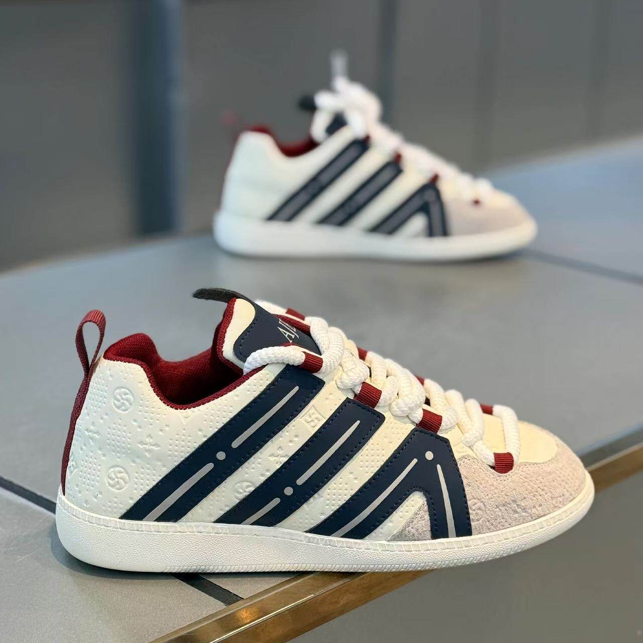 阿甘男鞋2026新款春季潮流百搭休闲板鞋青少年运动轻便软底小白鞋