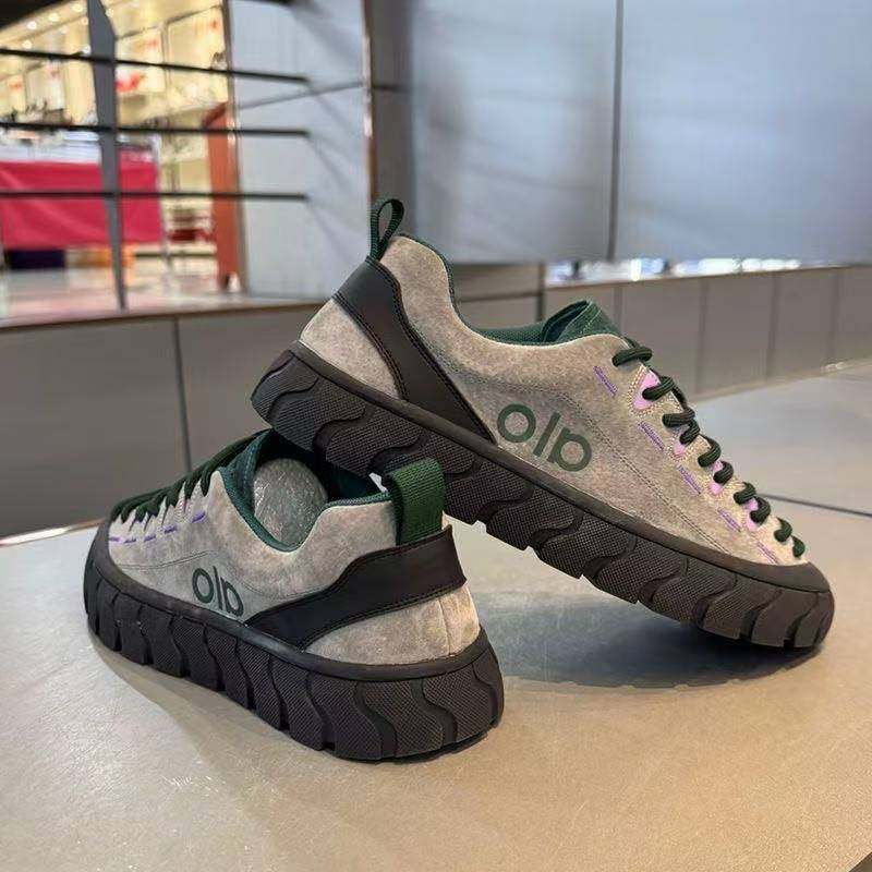 男鞋秋季防水防滑内增高上班工作鞋男士潮牌韩版百搭运动休闲板鞋,流行男鞋,单鞋,淘宝优惠券,粉丝福利购,淘宝优惠卷