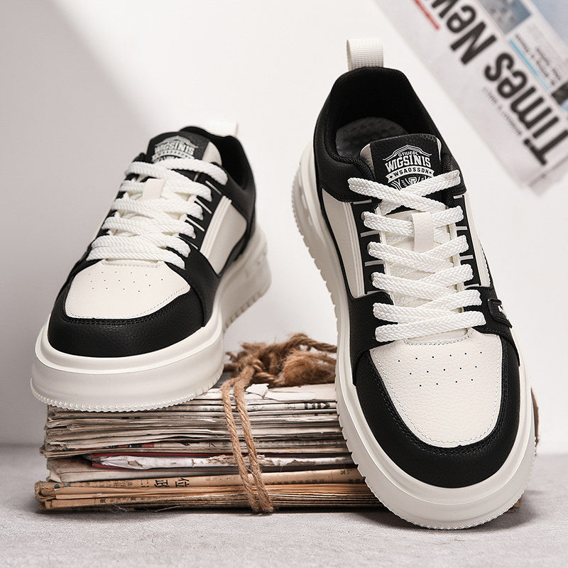 男鞋2026新款春季潮流百搭休闲真皮防水防滑运动软底黑白熊猫板鞋