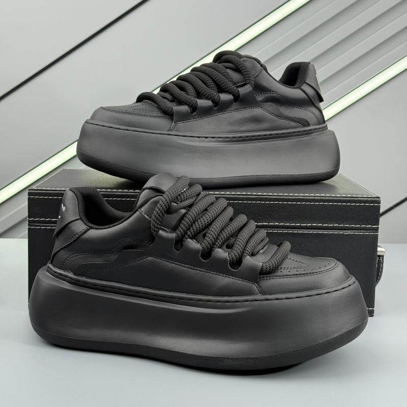 欧洲站男鞋春季透气百搭休闲板鞋青少年防滑厚底增高黑色运动潮鞋
