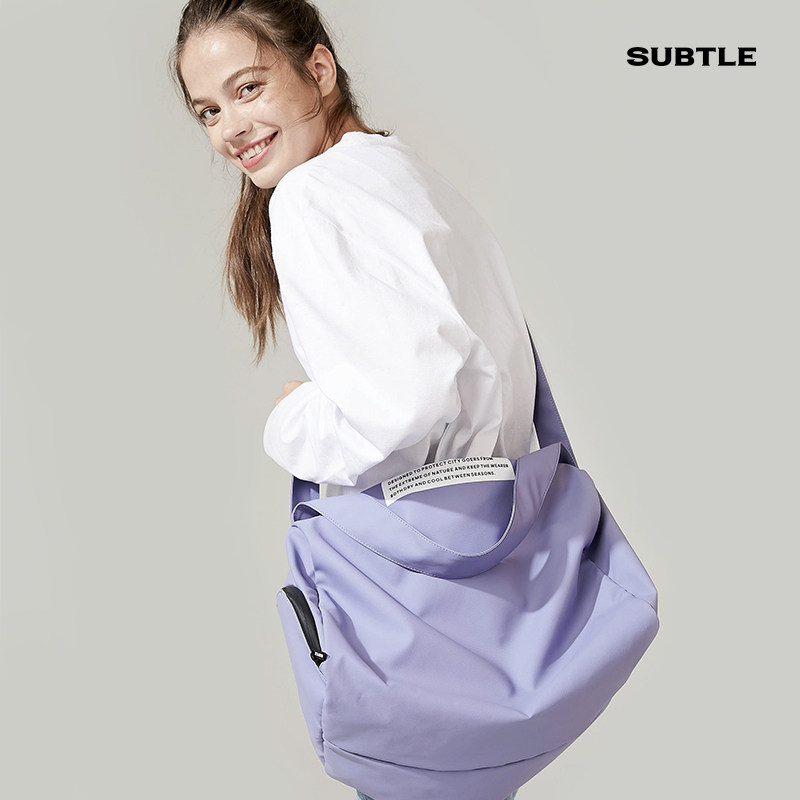 SUBTLE EQUS SPORTS & FITNESS BAG WOMENS SINGLE SHOULDER CROSSBODY BAG MENS TREND INS LARGE CAPACITY LEISURE TRAVEL BAG