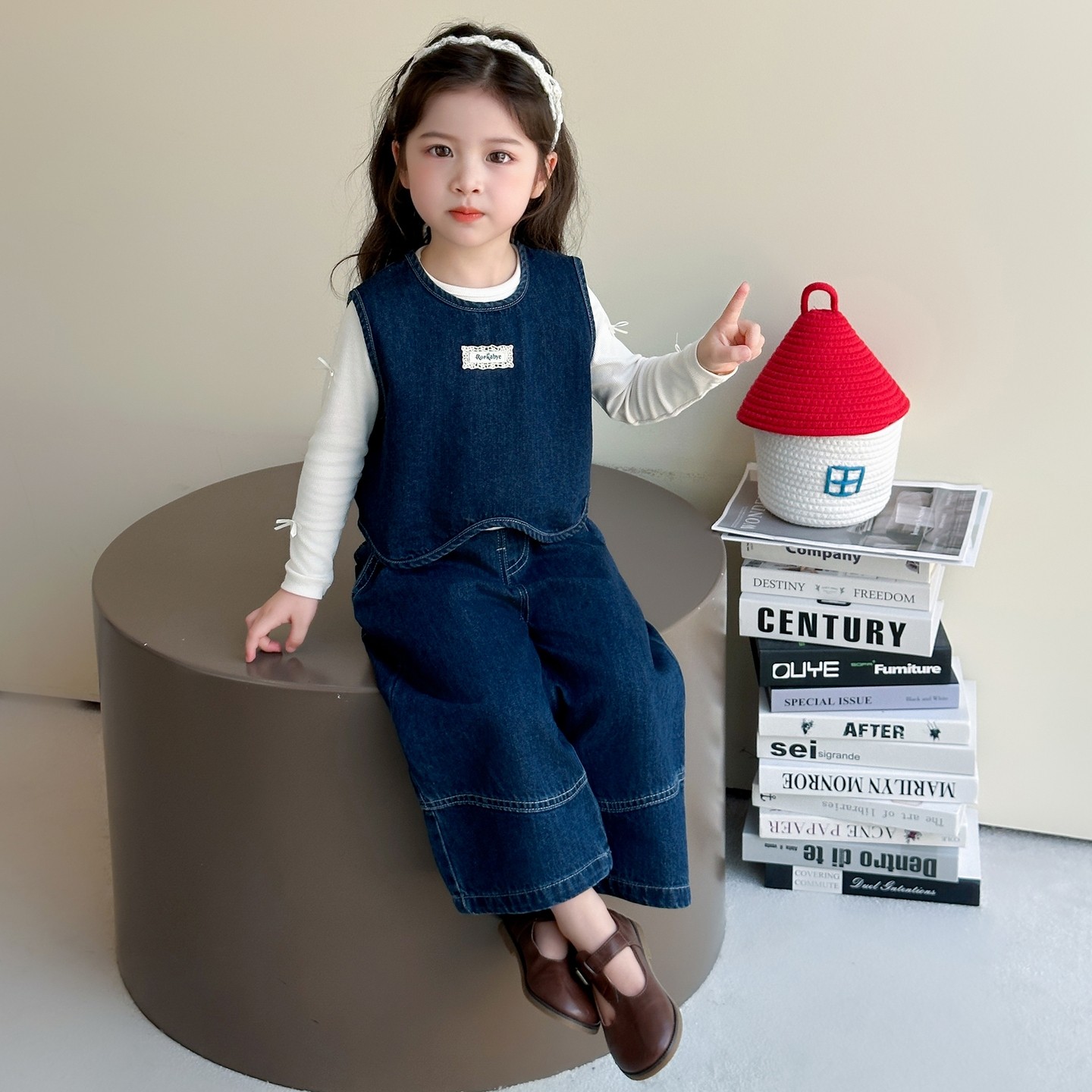 女童牛仔套装春秋新款贴标马甲打底衫阔腿裤三件套洋气,童装/婴儿装/亲子装,套装,淘宝优惠券,粉丝福利购,淘宝优惠卷