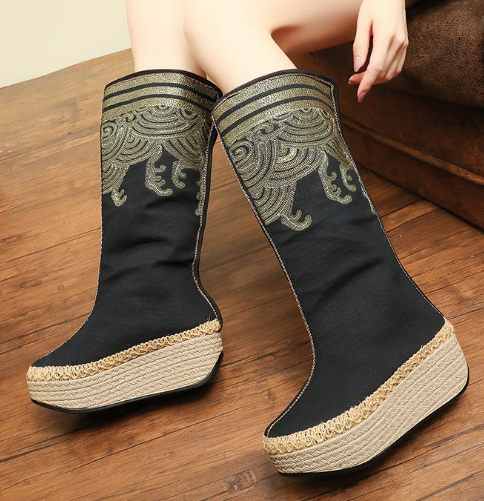 秋冬古装鞋子女靴平跟长筒靴绣花靴厚跟汉服演出古代中筒靴棉靴子