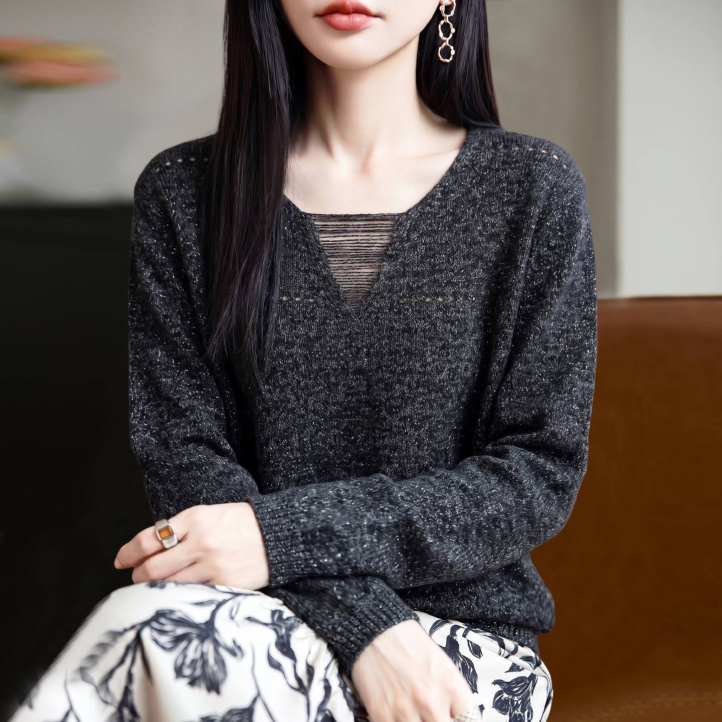 2026新款镂空秋季大码针织打底衫女洋气中老年女装上衣秋冬毛衣