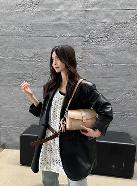 2025新款时尚百搭大容量多隔层慵懒风高级感小众设计网红同款方包